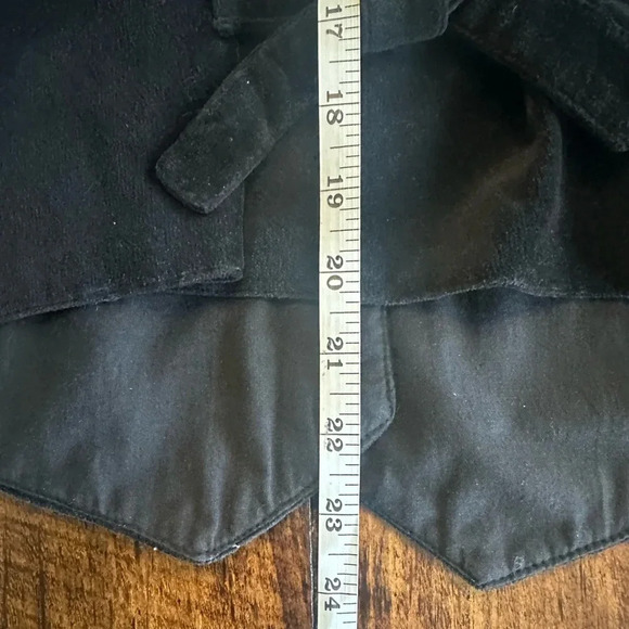 Vintage 90’s Nutcracker Vest - Black Velvet Embroidered Holiday, Size S - Picture 5 of 6